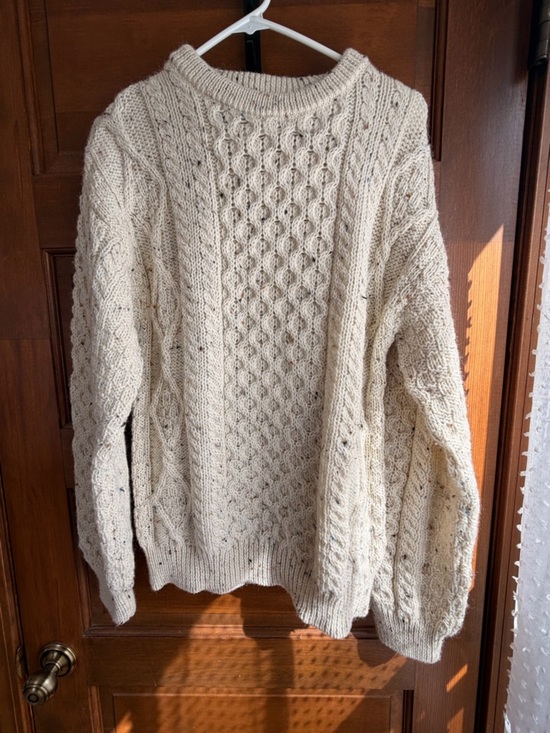 Vintage Other - Vintage 90s Arancraft 100% Wool